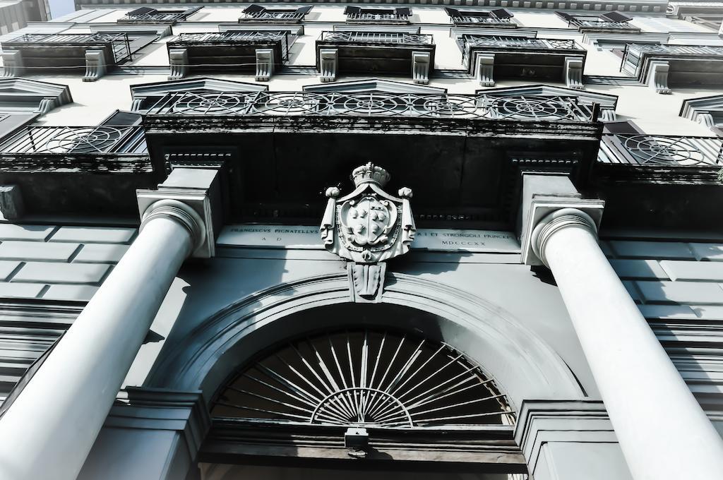 Bed and Breakfast The Royals Experience Nápoles Exterior foto